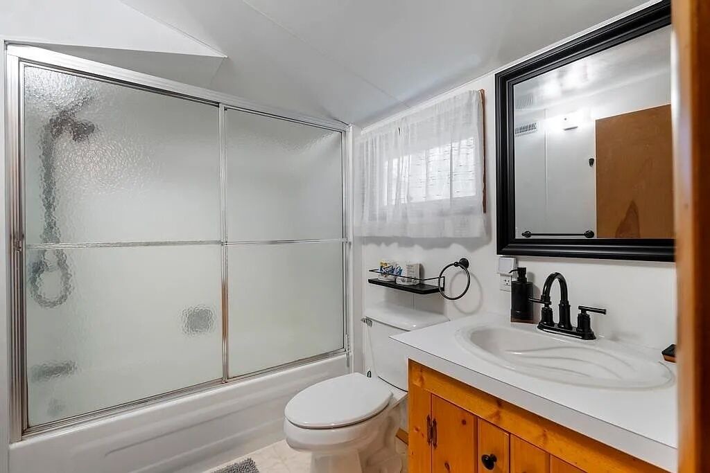 Photo of Bathroom in Onaway