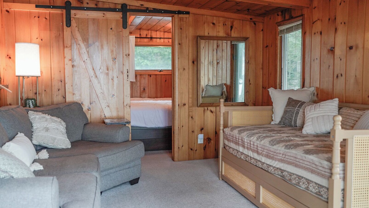 Photo of Bedroom in Onaway
