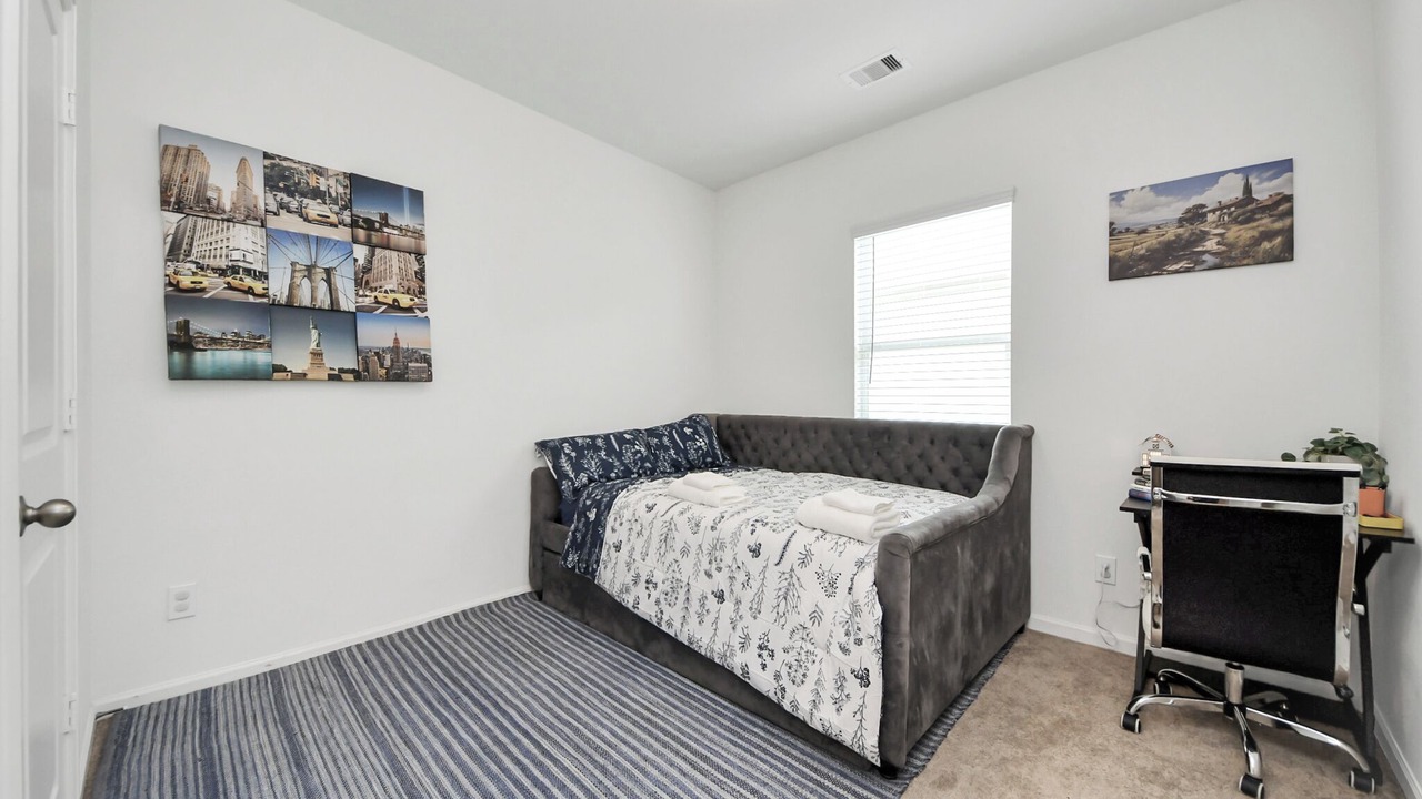Photo of Bedroom in Katy