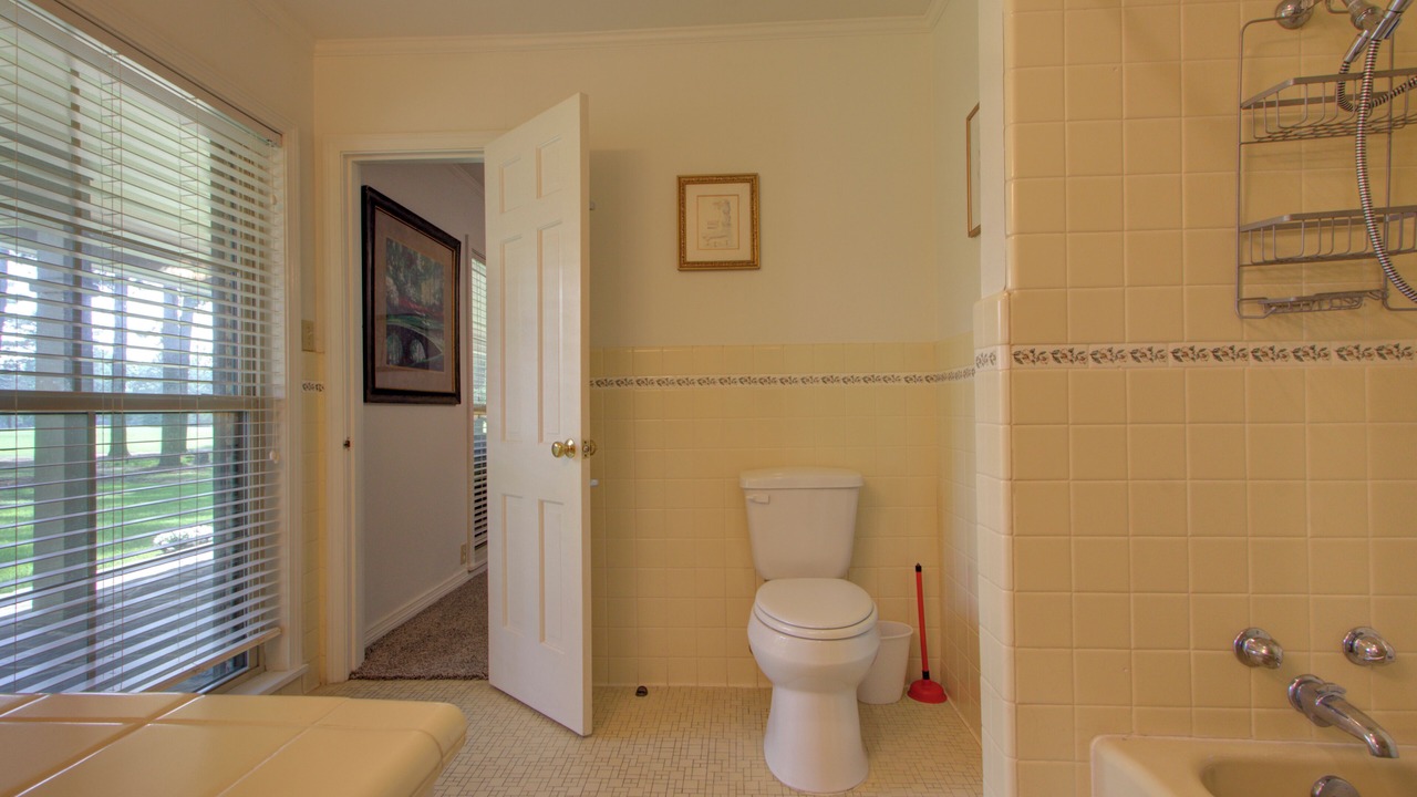 Photo of Bathroom in Texarkana
