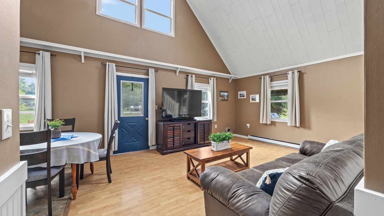 Photo of Livingroom in Bath