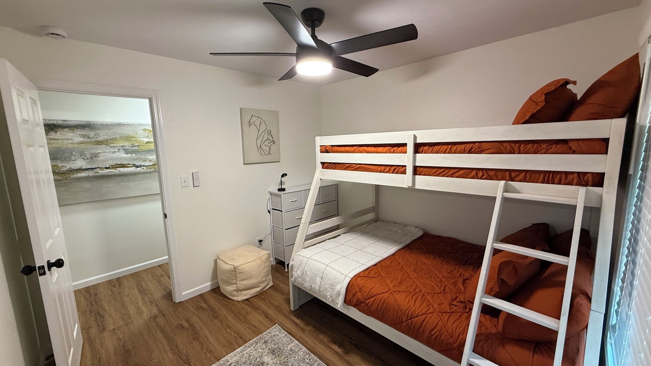 Photo of Bedroom in Brookline Station