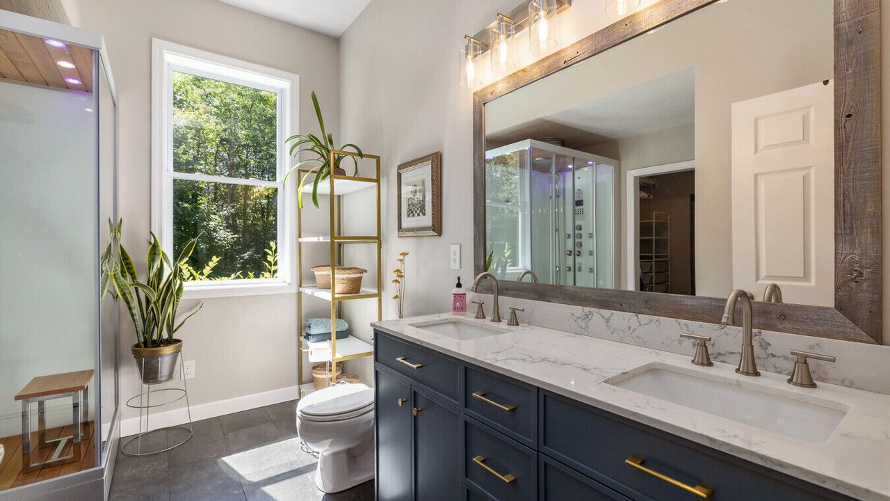 Photo of Bathroom in Dover