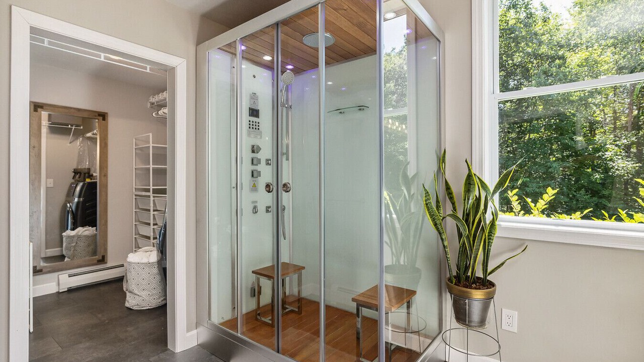 Photo of Bathroom in Dover