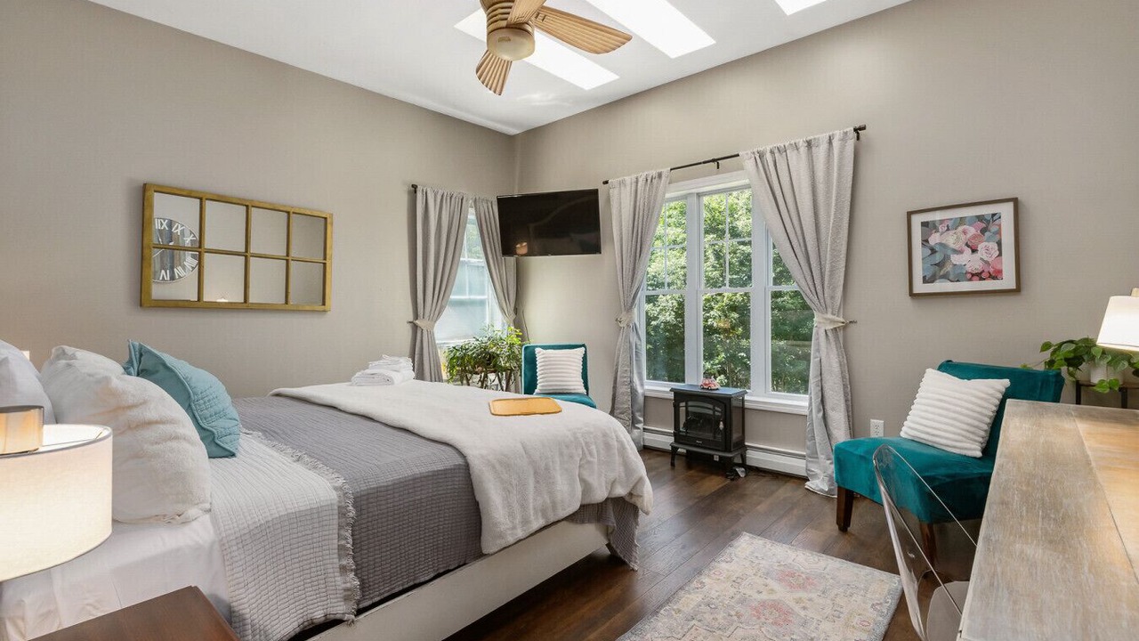 Photo of Bedroom in Dover