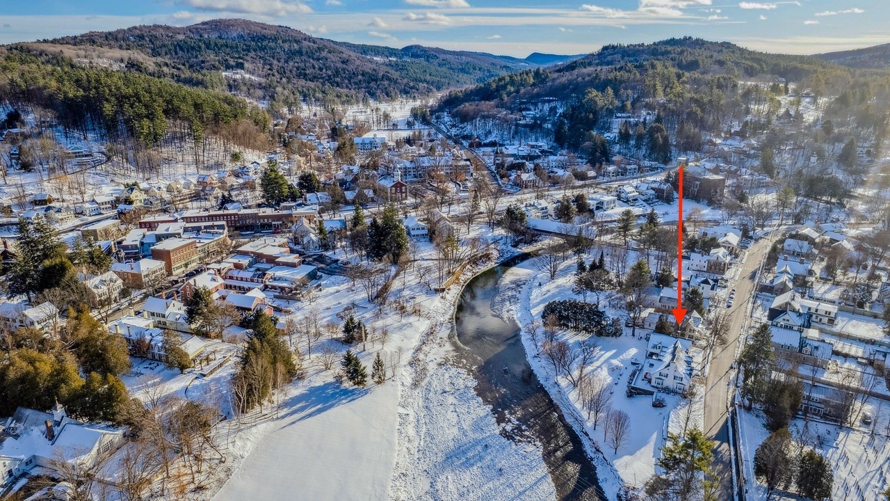Photo of Outdoor in Woodstock