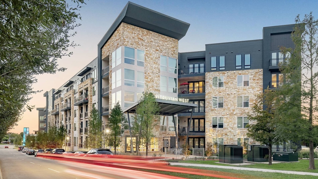 Photo of Outdoor in Addison