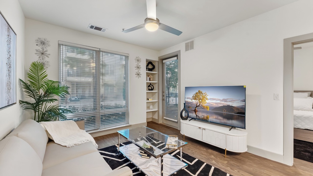 Photo of Livingroom in Addison