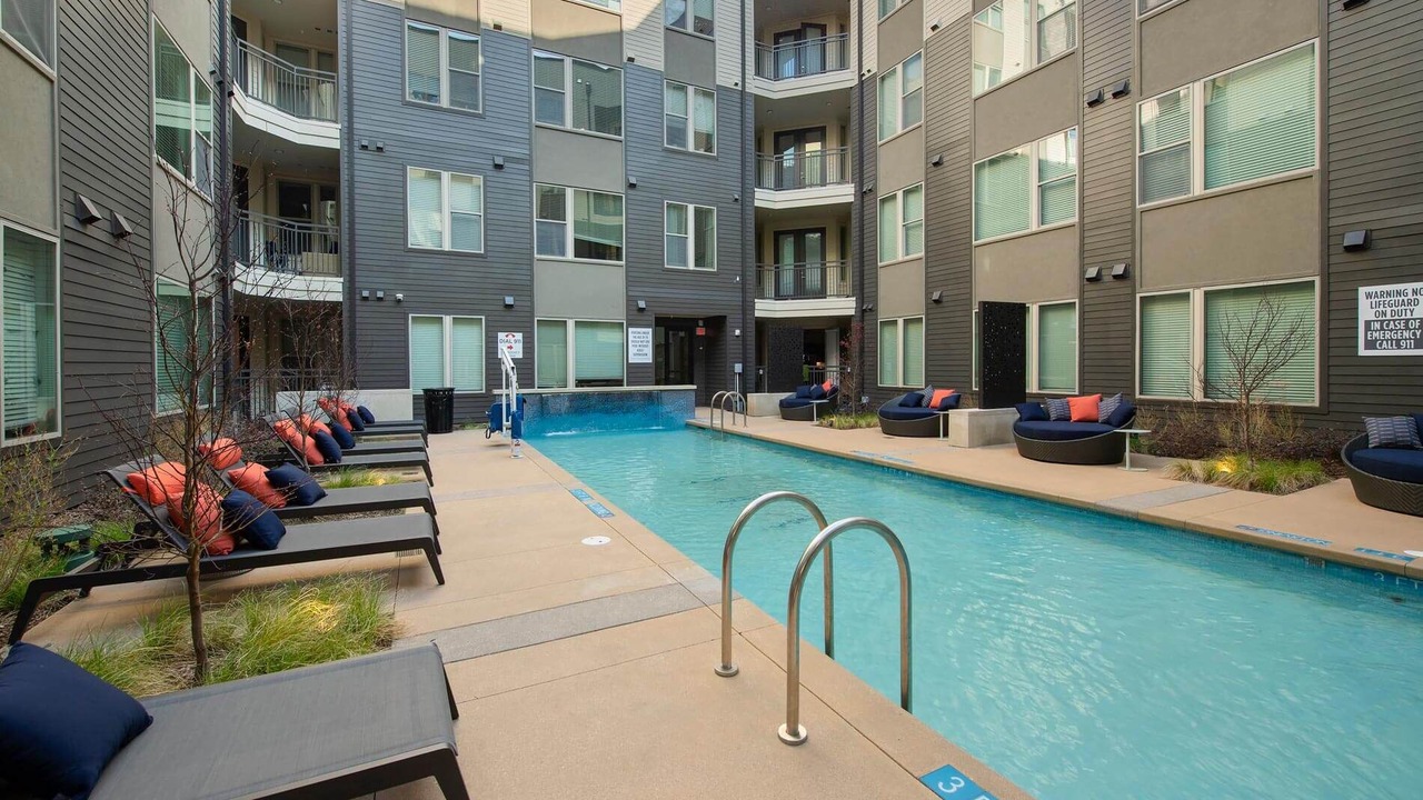 Photo of Outdoor in Addison