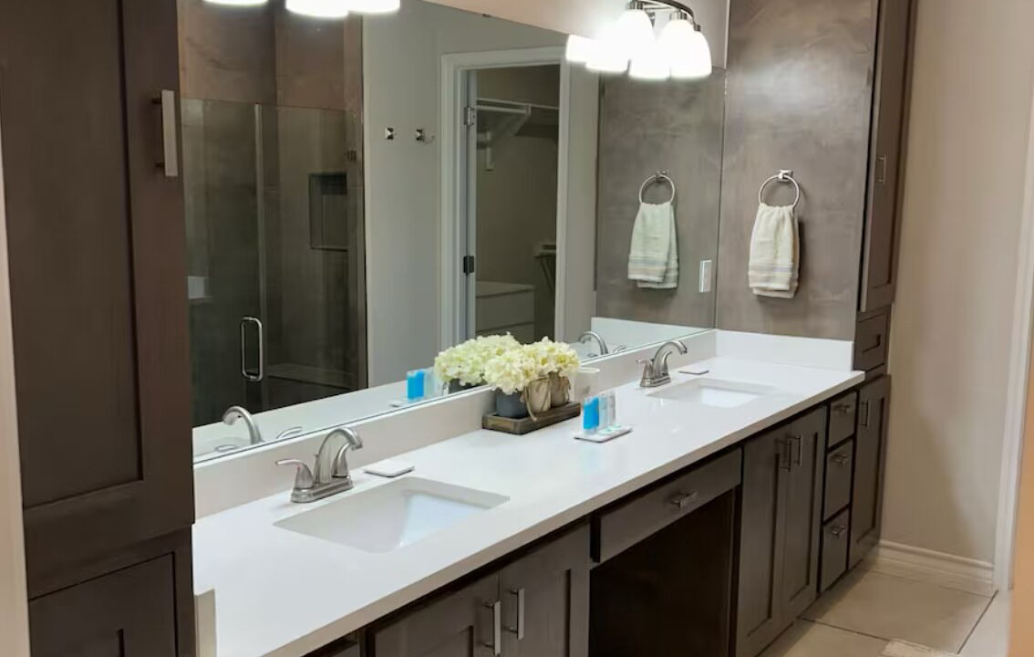 Photo of Bathroom in Bonanza