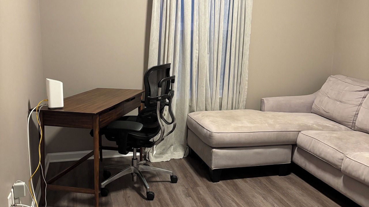 Photo of Livingroom in Doctors Inlet