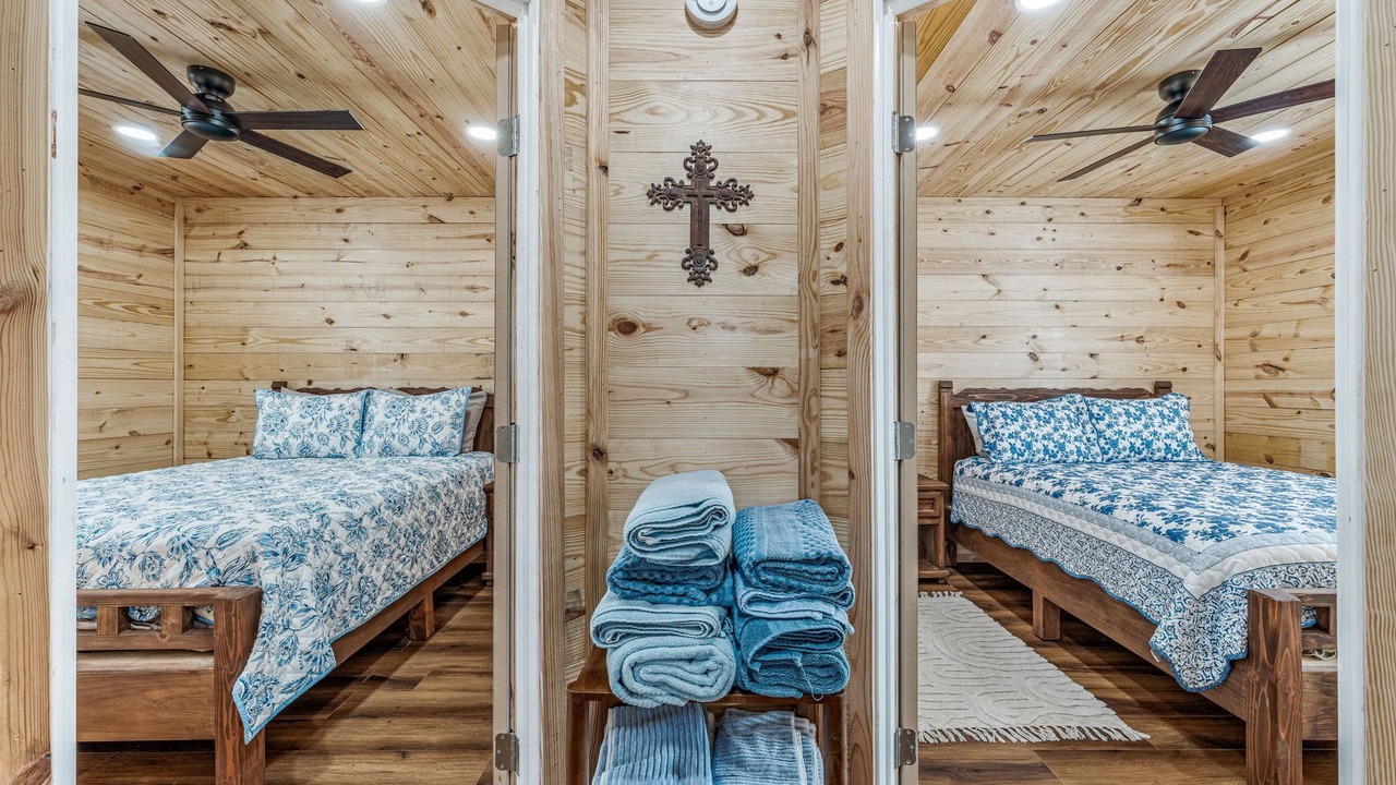 Photo of Bedroom in Dennis