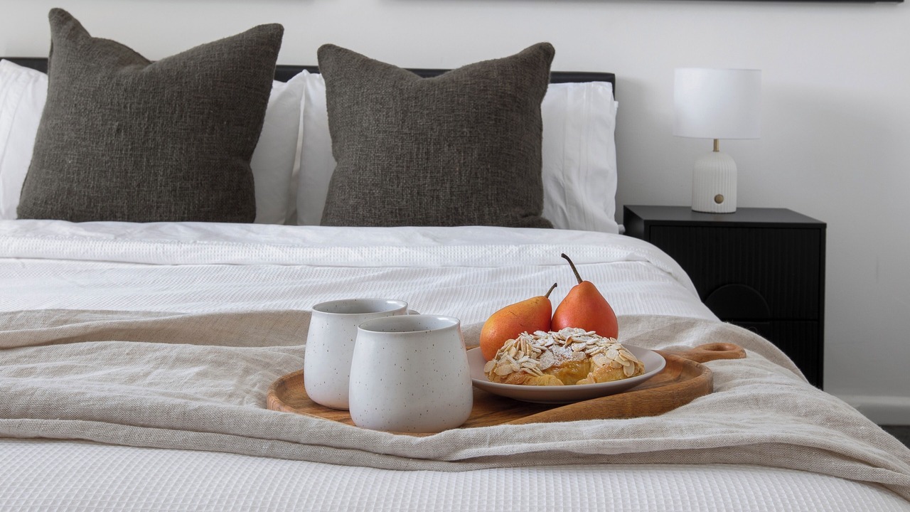 Photo of Others in Elwood