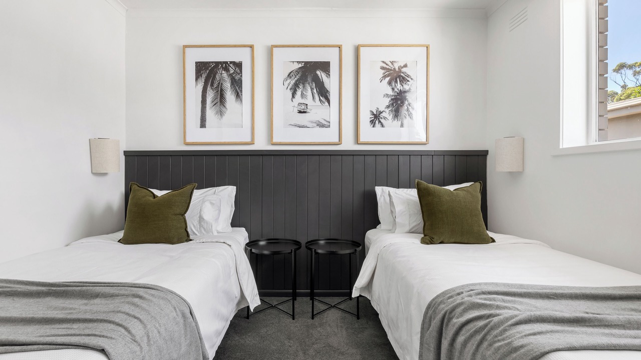 Photo of Others in Elwood