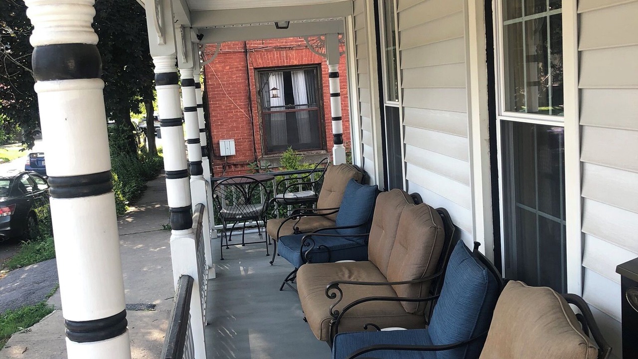 Photo of Patio Balcony in Saratoga Springs