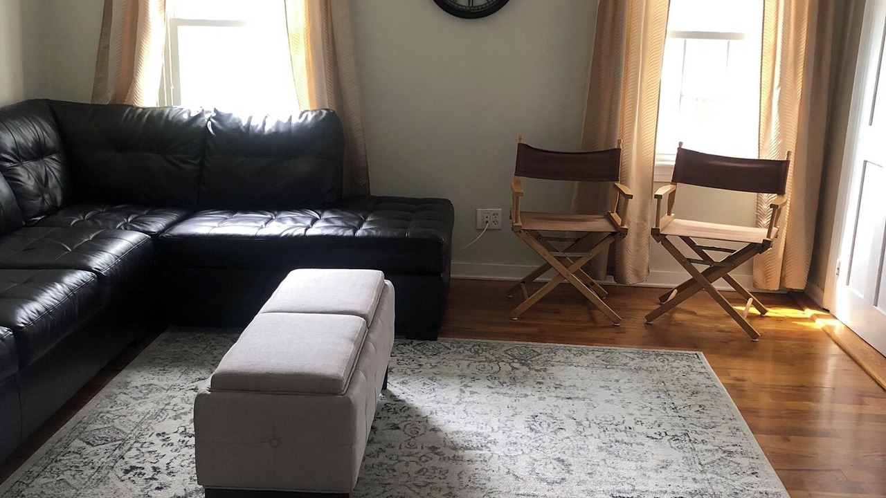 Photo of Livingroom in Saratoga Springs