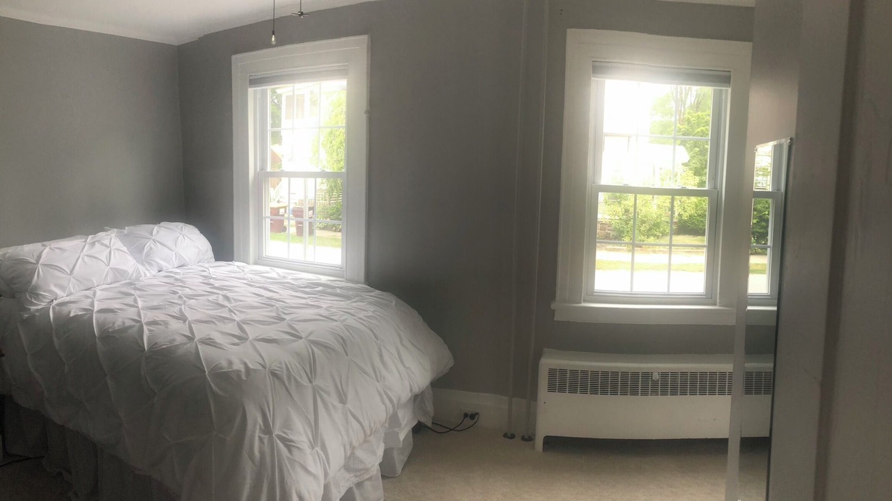 Photo of Bedroom in Saratoga Springs