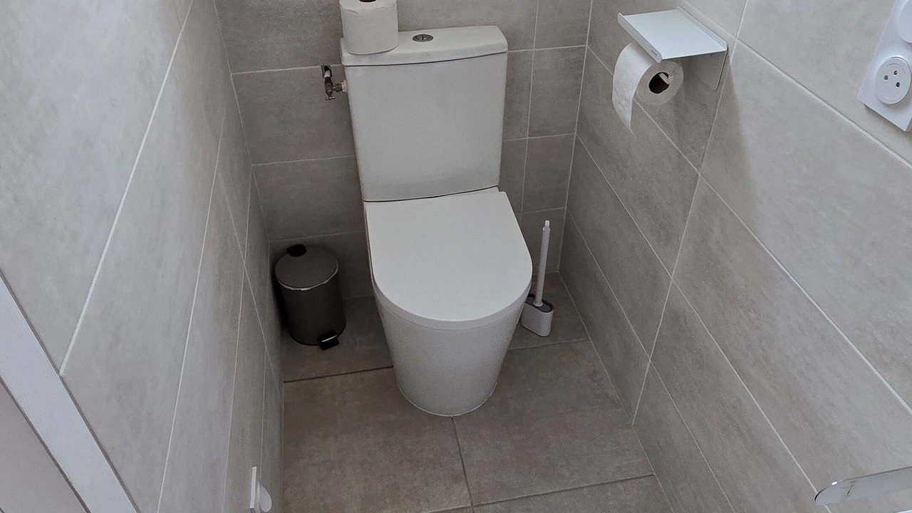 Photo of Bathroom in Curzon