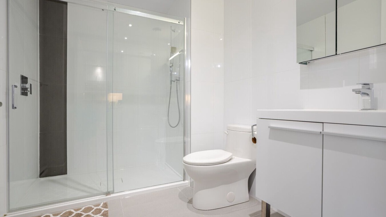 Photo of Bathroom in Cite Multimedia