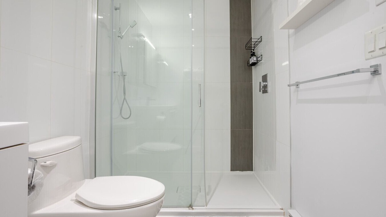 Photo of Bathroom in Cite Multimedia