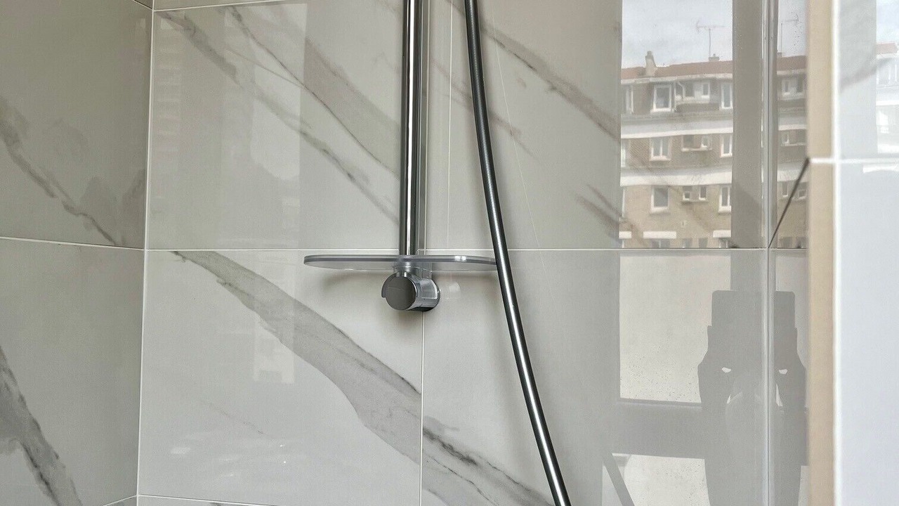 Photo of Bathroom in Aubervilliers