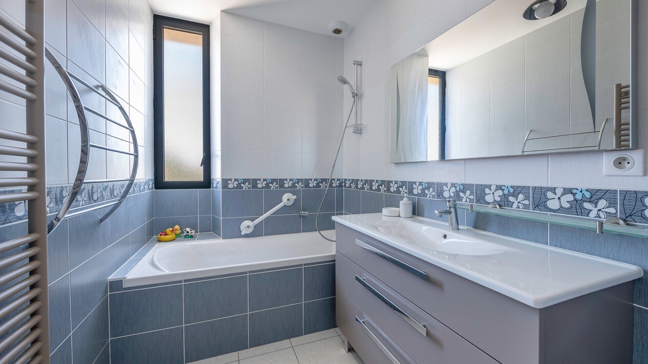 Photo of Bathroom in Le Cormier