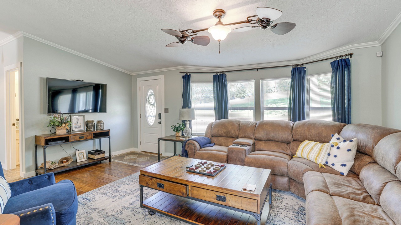 Photo of Bedroom in Golden
