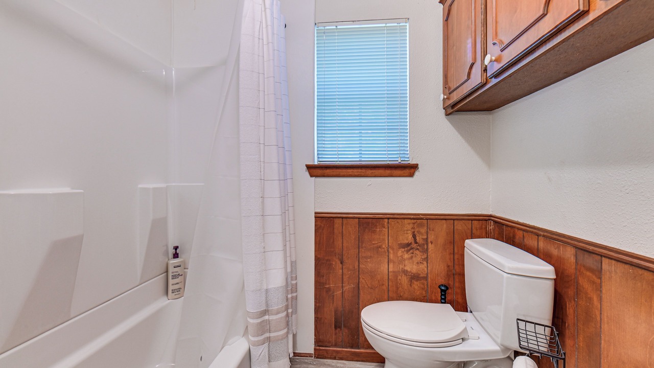 Photo of Bathroom in Mead