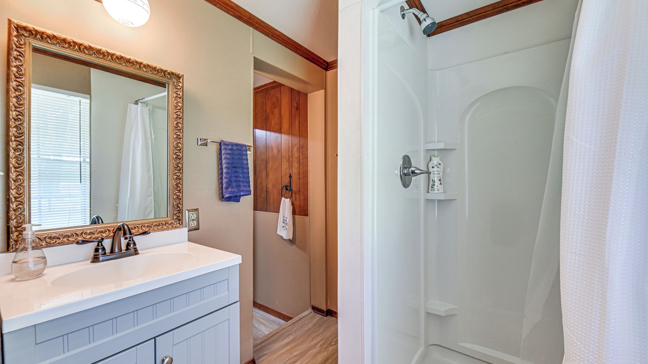 Photo of Bathroom in Mead