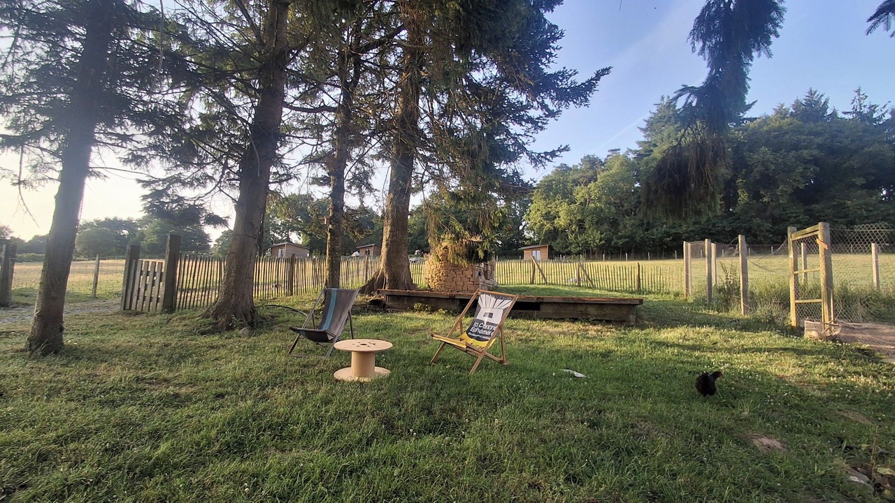 Photo of Outdoor in Saint-Gilles-du-Mene