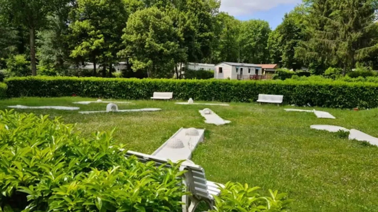 Photo of Outdoor in Saint-Cheron