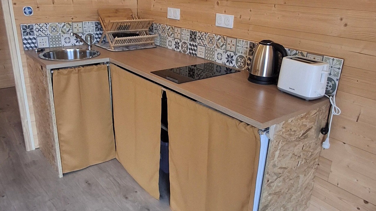 Photo of Kitchen in Saint-Gilles-du-Mene