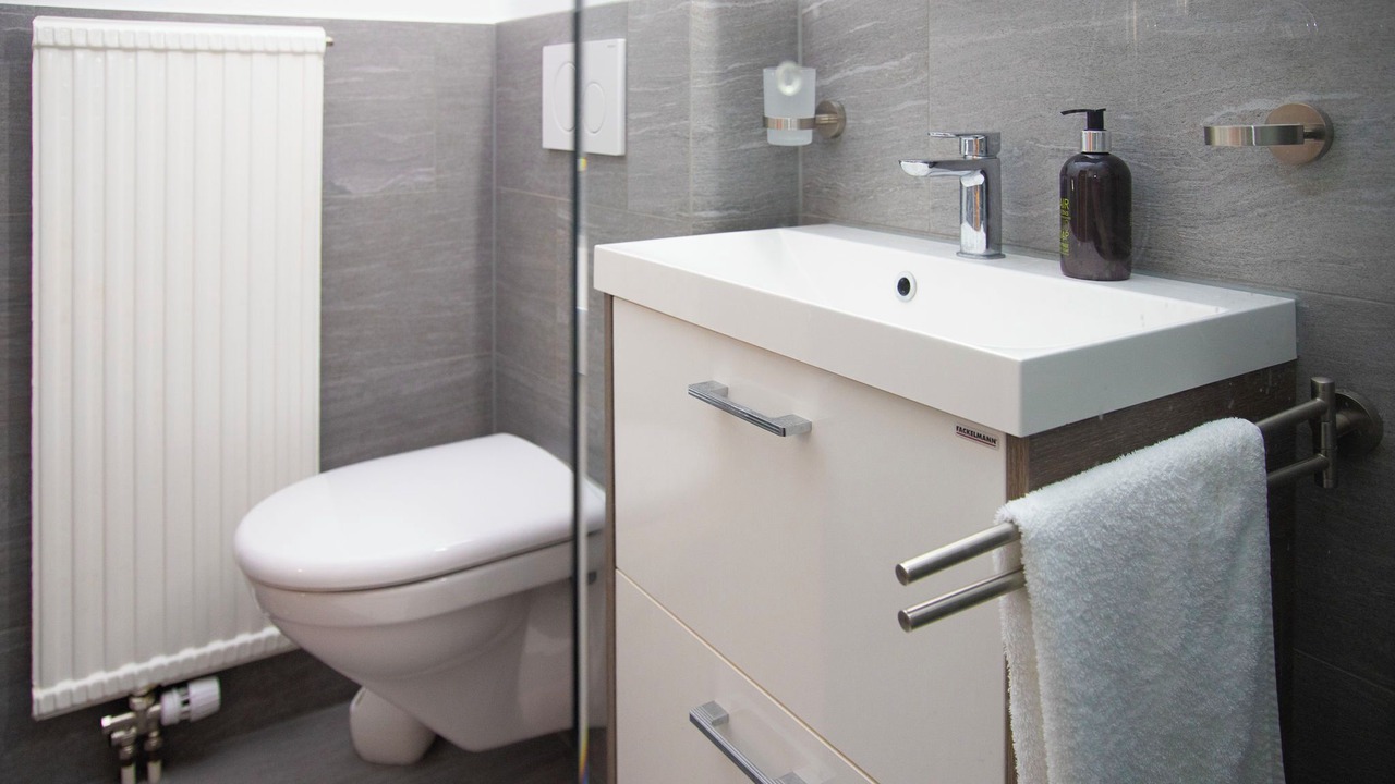 Photo of Bathroom in Falera