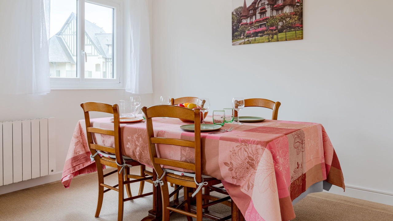 Photo of Bedroom in Tourgeville