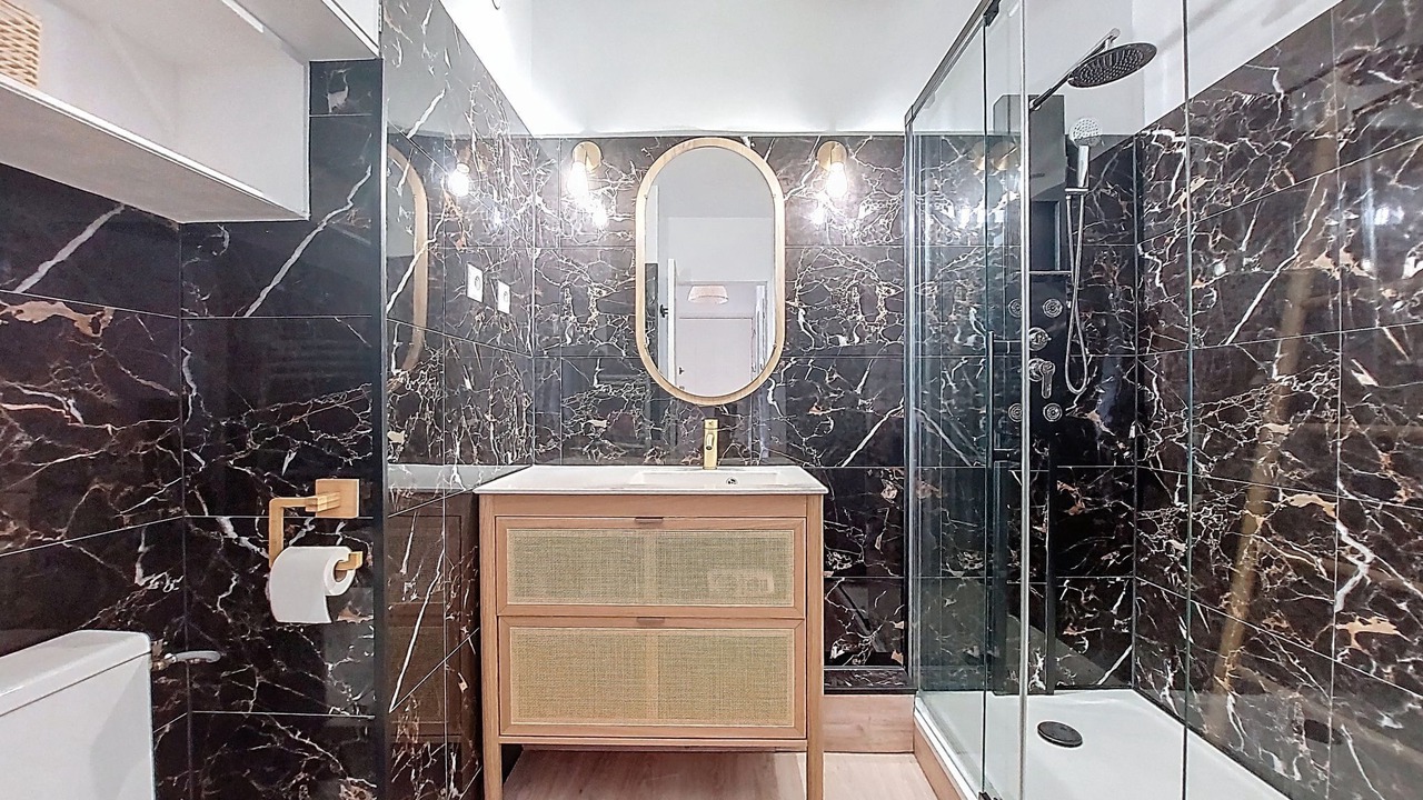 Photo of Bathroom in Saint-Palais-sur-Mer