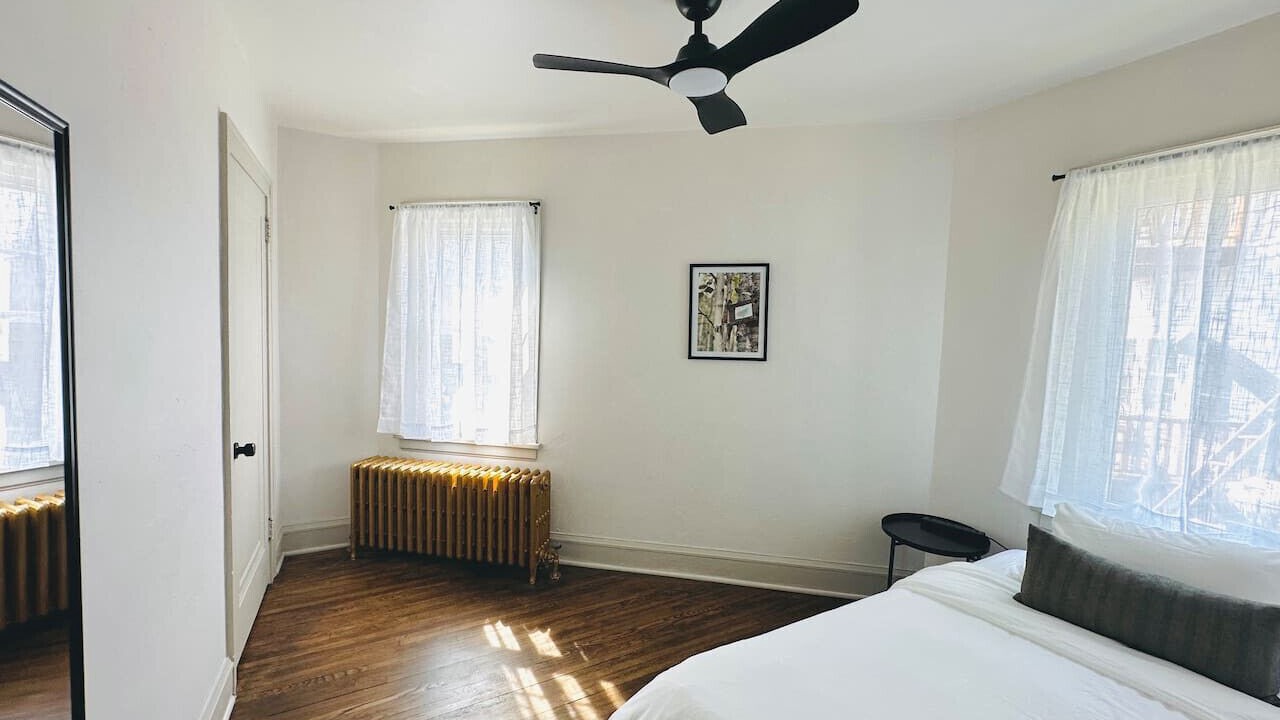 Photo of Bedroom in Lakeside - Lester Park
