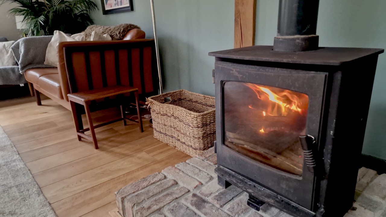 Photo of Livingroom in Abbess Roding