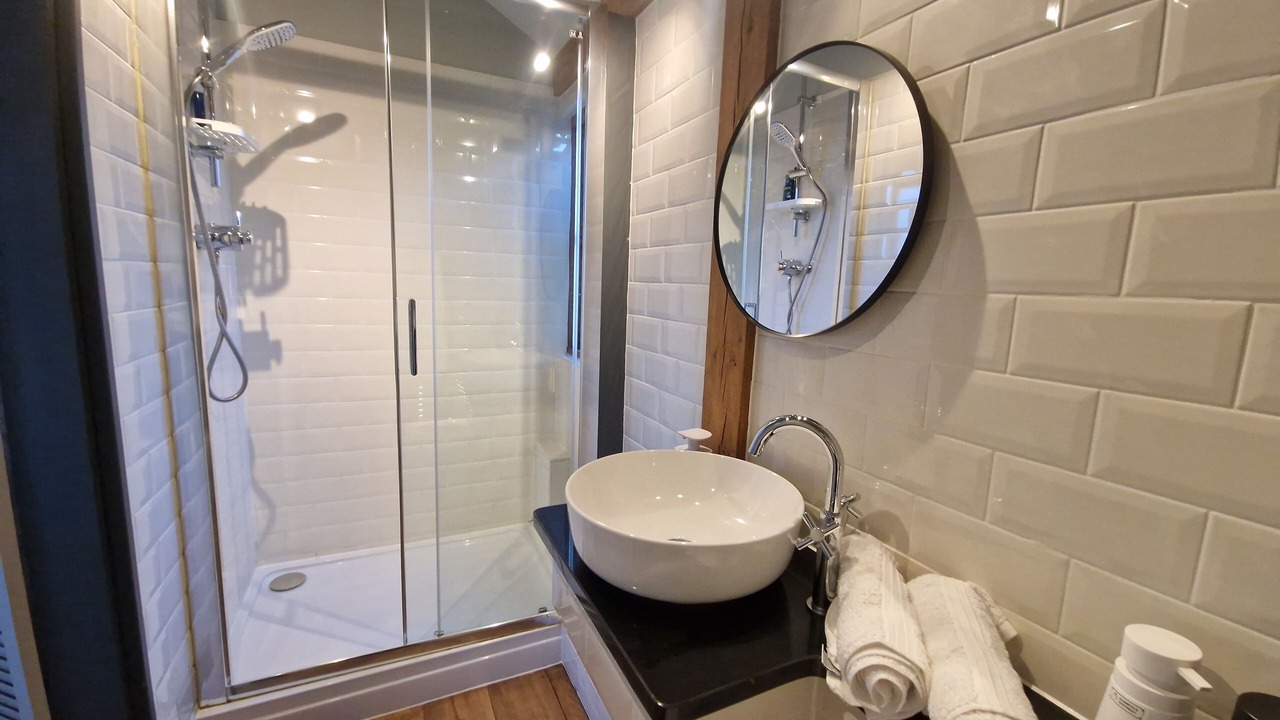 Photo of Others in Abbess Roding