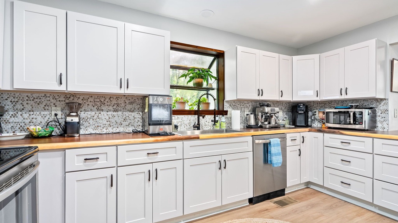 Photo of Others in Graham