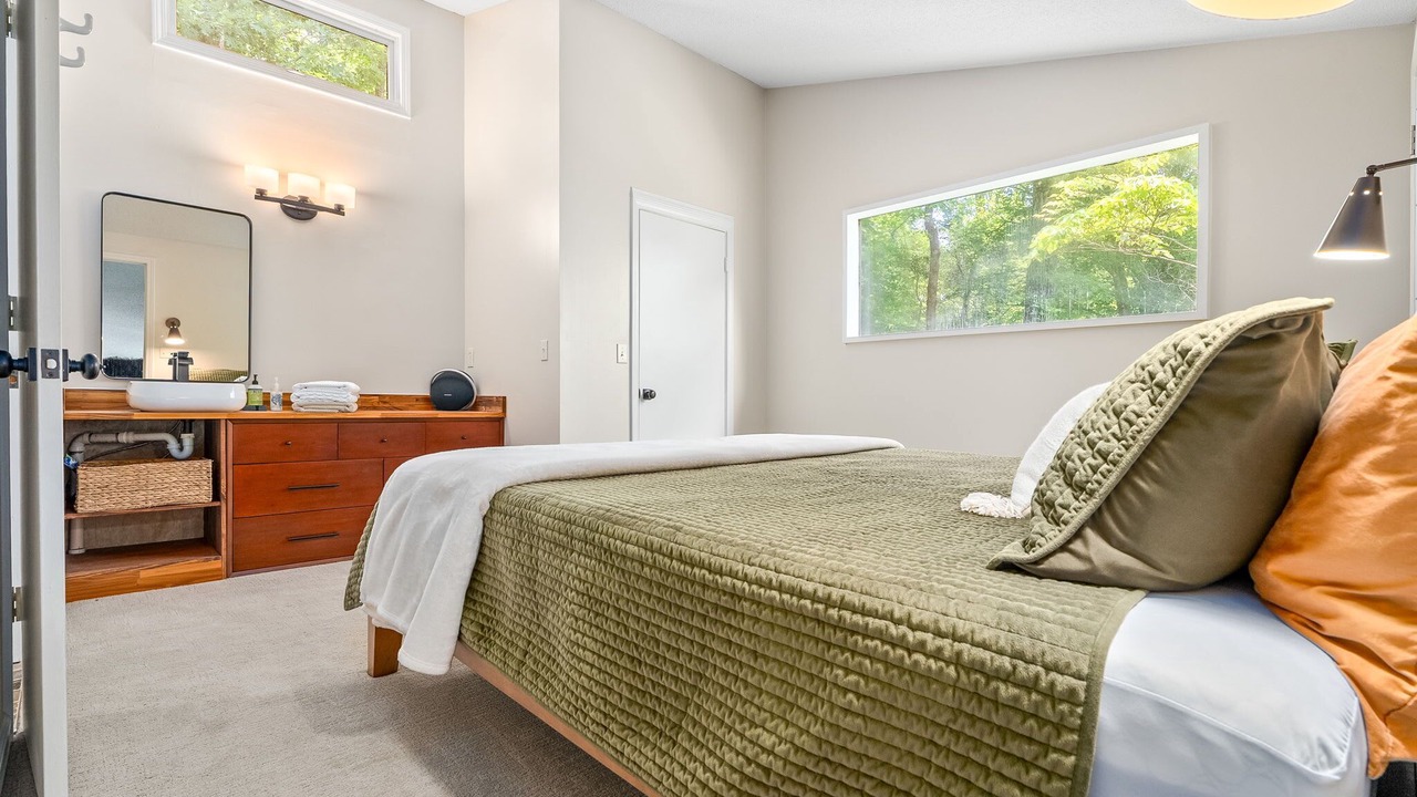 Photo of Others in Graham