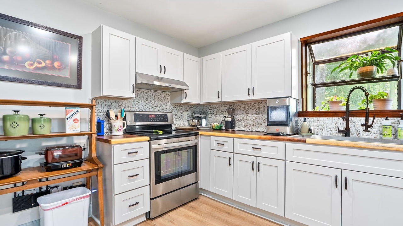 Photo of Others in Graham