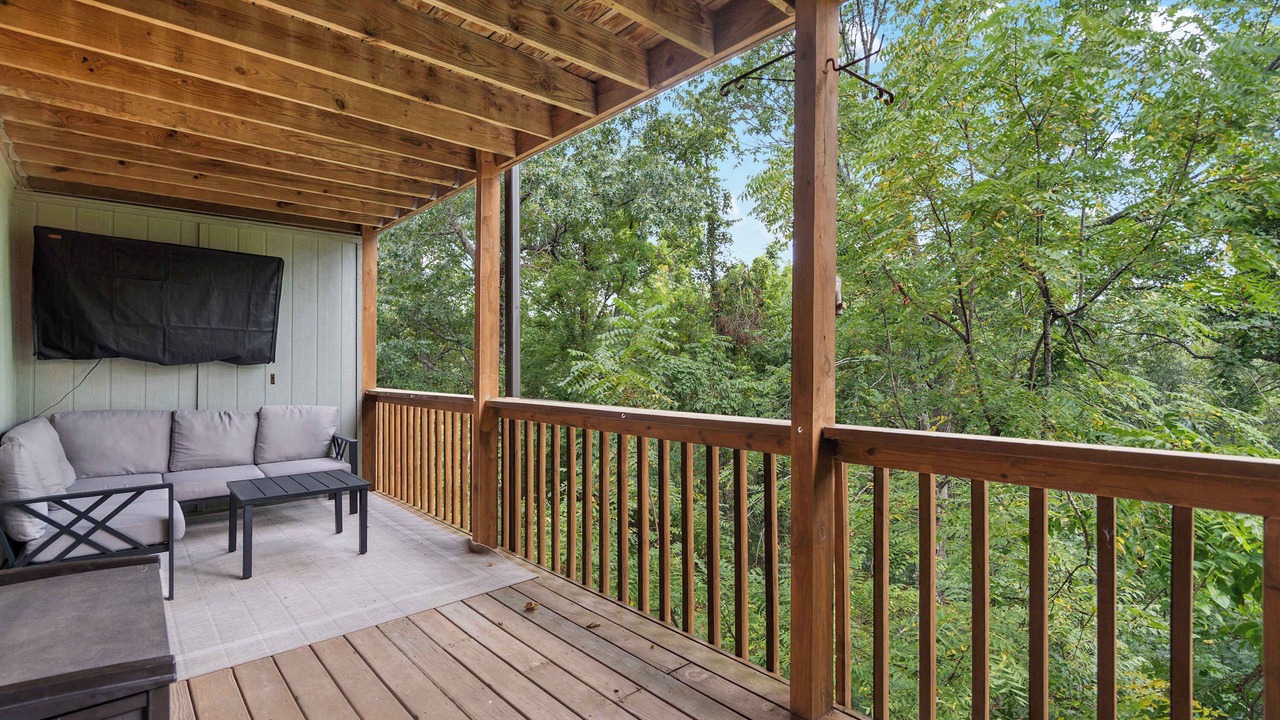 Photo of Others in Notch Estates