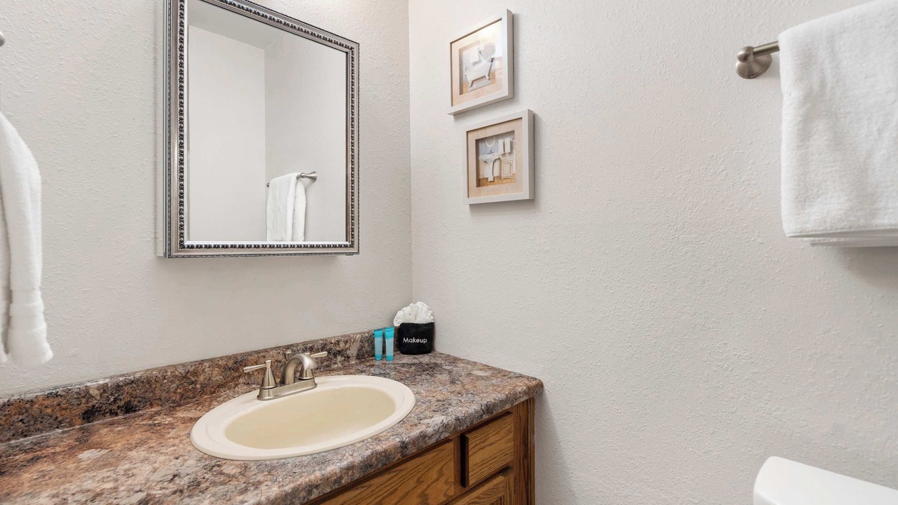 Photo of Others in Notch Estates