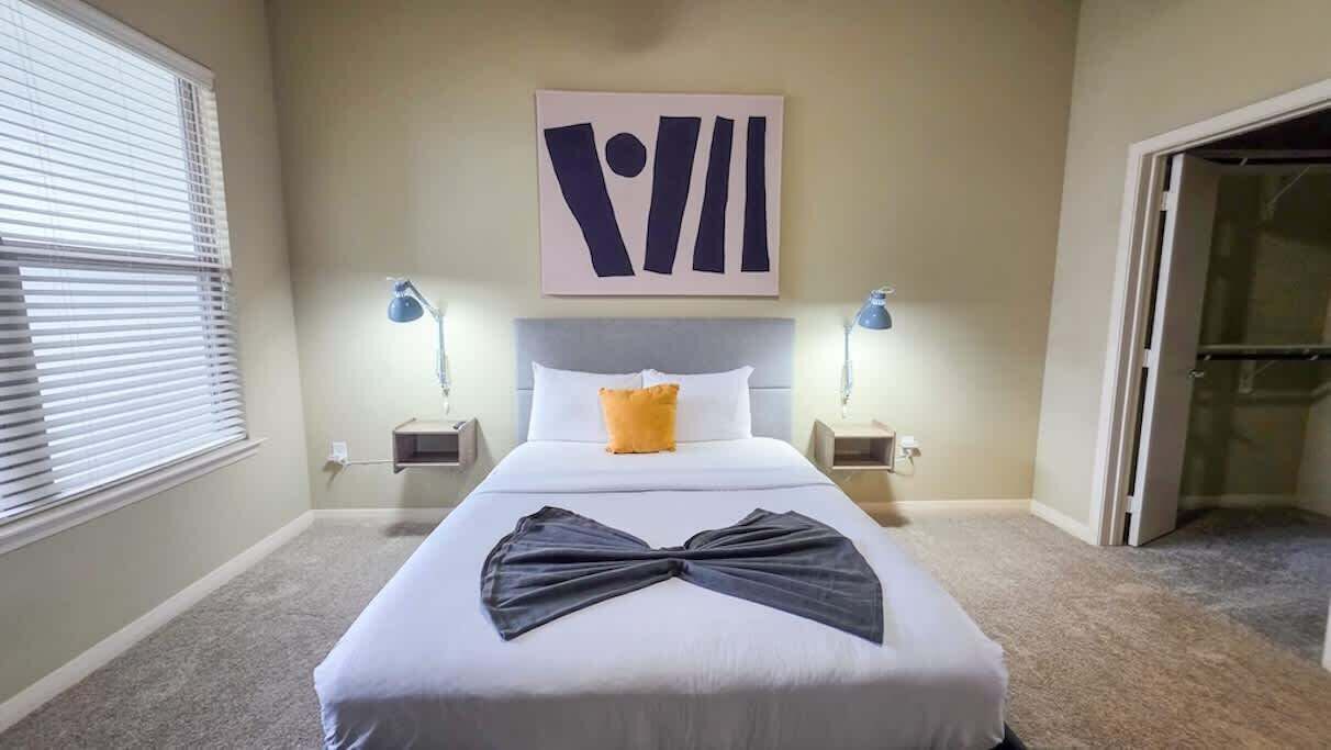 Photo of Bedroom in Uptown
