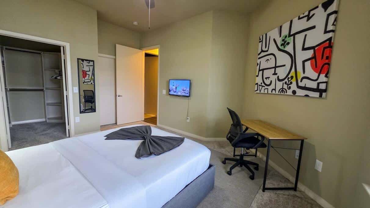 Photo of Bedroom in Uptown