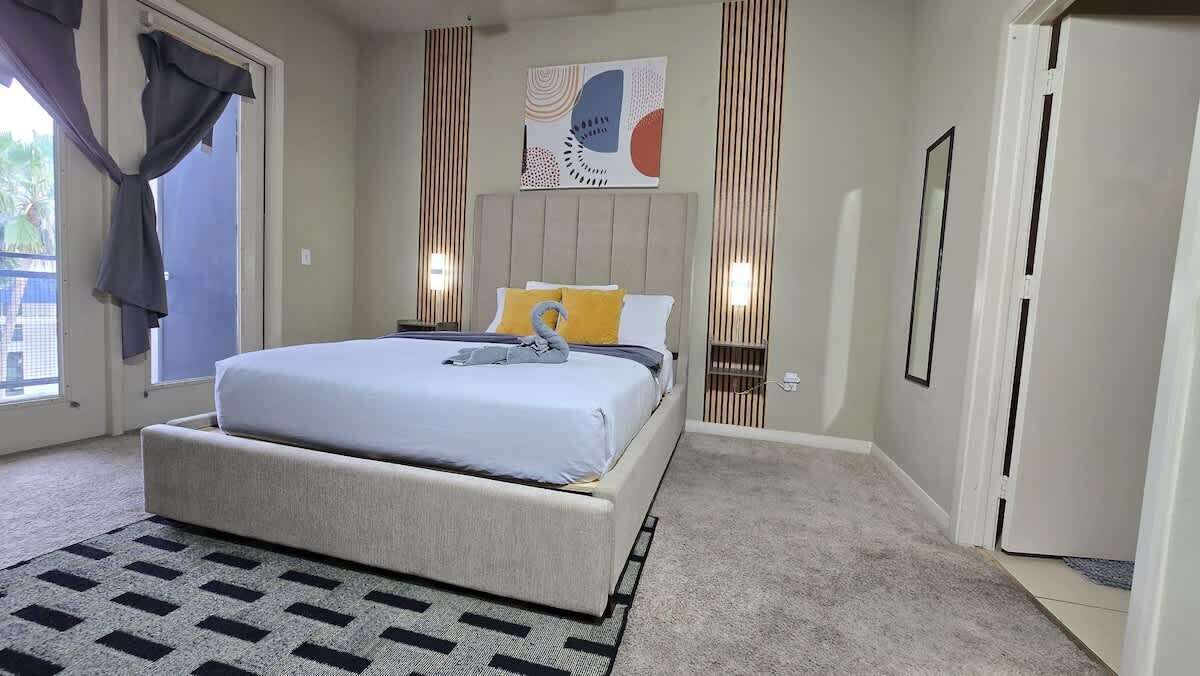 Photo of Bedroom in Uptown