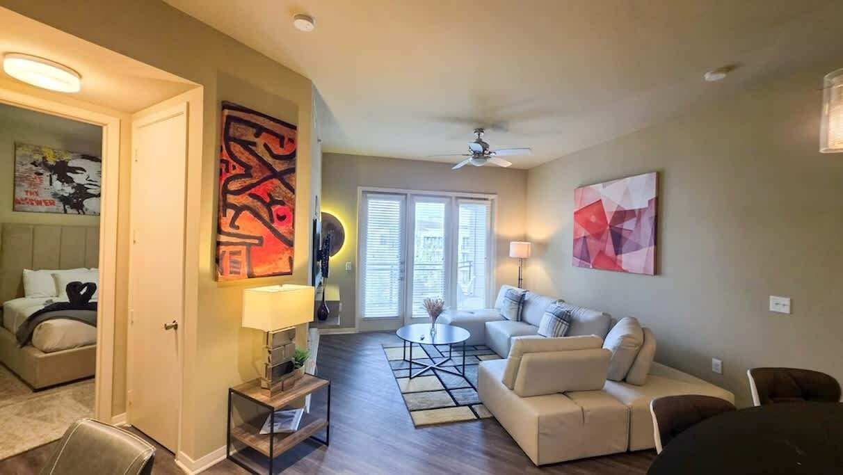 Photo of Livingroom in Uptown