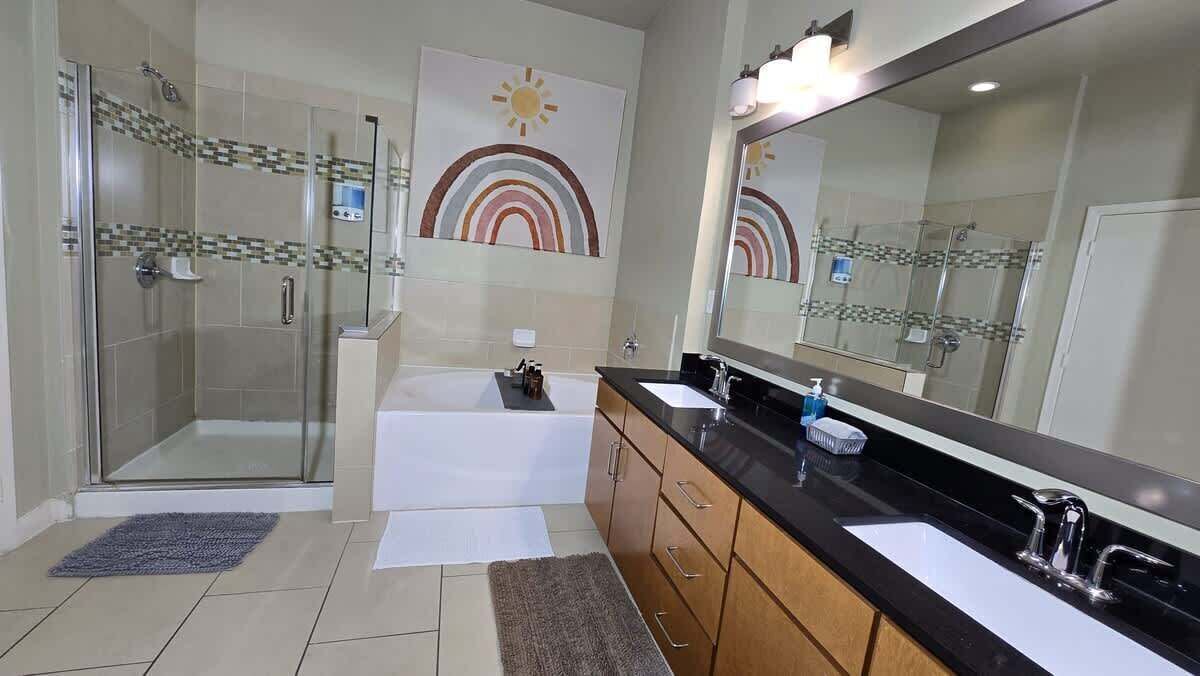 Photo of Bathroom in Uptown
