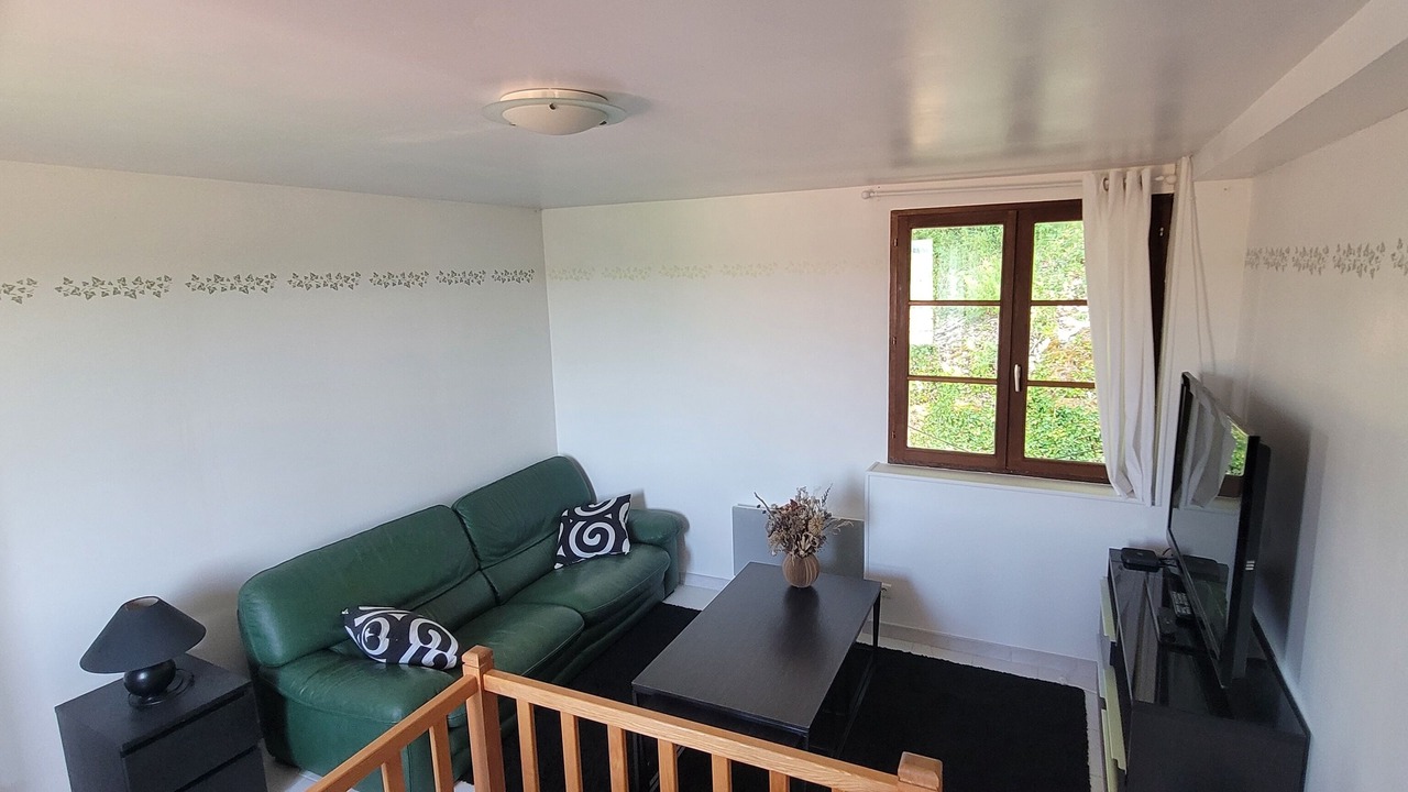 Photo of Livingroom in Salmaise