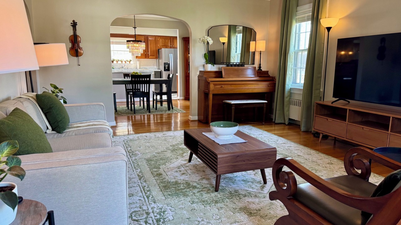 Photo of Livingroom in Richmond